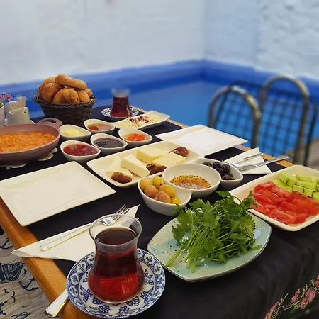 Mavi Ruezgar Alacati (adults Only) 호텔 4*