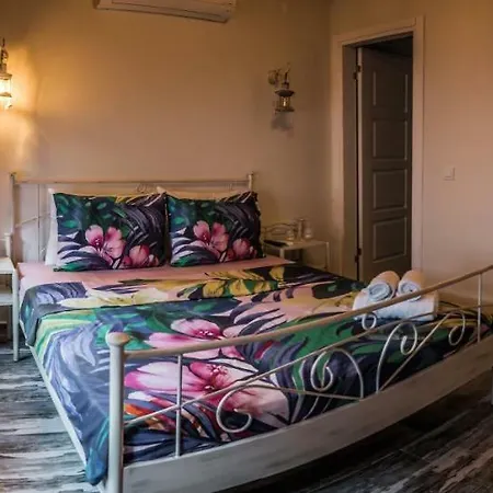 Ξενοδοχείο Mavi Ruezgar Alacati (adults Only)